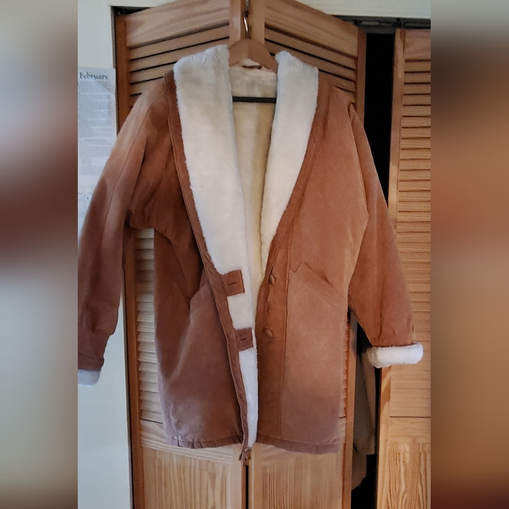Vintage Fox Suede leather sherpa lined coat, cognac color, shearling look